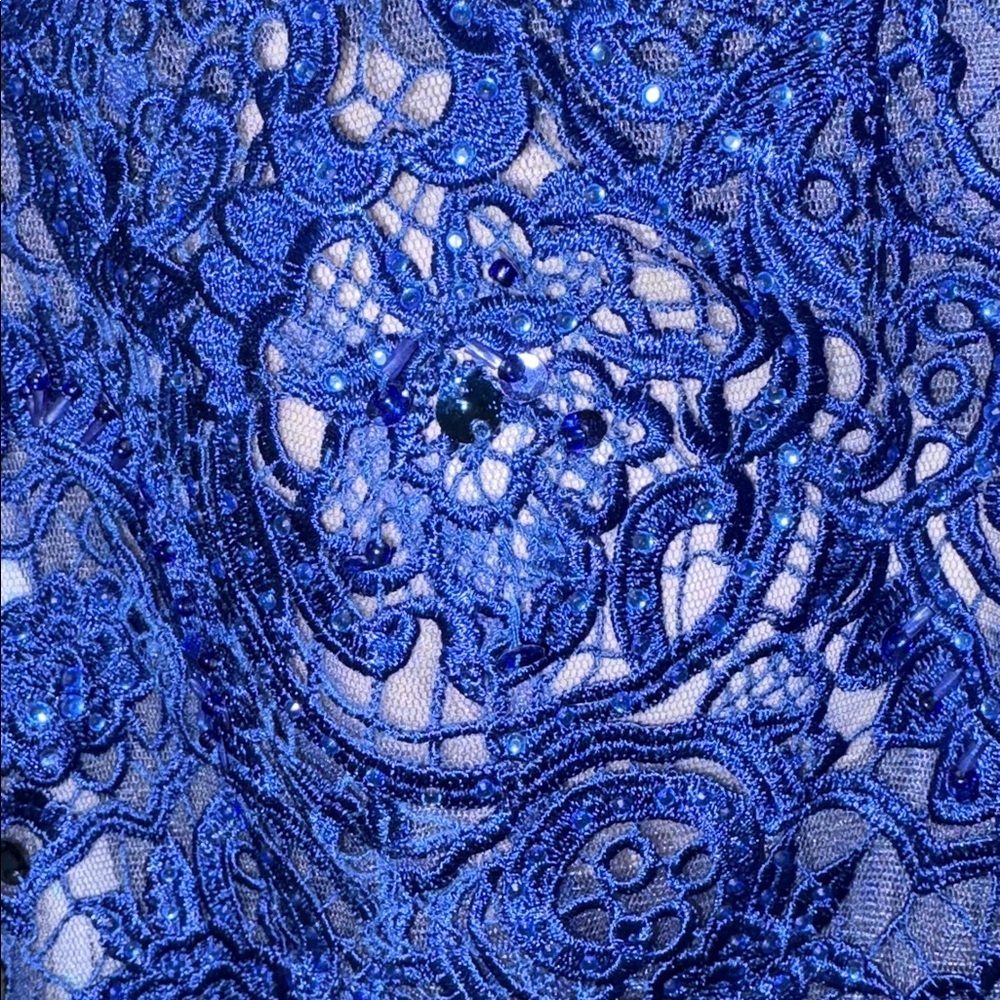 Camille La Vie Royal Blue Lace Women’s Prom Dress Size 2 - Picture 9 of 10